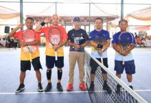 Kapolda Banten, Irjen Pol Hengki meraih juara 2 dalam Kejuaraan Tenis. Foto Daeng Yusvin