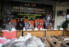 Kapolda Banten, Irjen Pol Hengki dalam konferensi pers tambang ilegal. Foto Antara