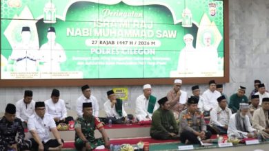 Peringatan Isra Miraj di Polres Cilegon. Foto Daeng Yusvin
