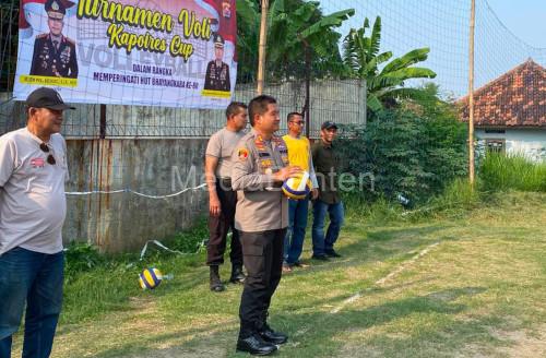 Kapolres Cilegon, AKBP Martua Raja Taripar Laut Silitonga buka Turnamen Bola Voli. Foto Daeng Yusvin