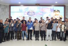Kapolres Cilegon, AKBP Martua Raja Taripar Laut Silitonga membuka turnamen e-sport MBLB. Foto Daeng Yusvin