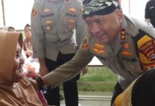 Kapolres Serang, AKBP Condro Sasongko tinjua pemeriksaan kesehatan. Foto Yono