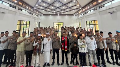 Polres Serang menggelar doa bersama lintas agama. Foto Yono