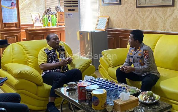 Kapolres Serang, AKBP Wiwin Setiawan berkunjung ke Ketua DPRD Kab Serang. Foto: Yono