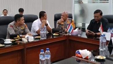 Kapolres Serang, AKBP Condro Sasongko dan manajemen PT CPI. Foto: Yono