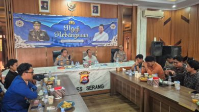Kapolre Serang, AKBP Andri Kurniawan silaturahi dengan pengurus Organisasi Kemahasiswaan. foto Yono