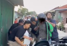 Penangkapan 2 banding pencuri sepeda motor. Foto Yono