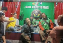 Kapolres Serang, AKBP Condro Sasongko kunjung Pos Ojol Kamtibmas Ciruas. Foto Yono