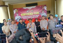 Pers Konferensi Kapolres Serang, AKBP Condro Sasongko. Foto: Yono