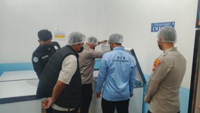 Kapolres Serang, AKBP Andri Kurniawan sidak ke dapur SPPG di Ciruas. Foto Yono
