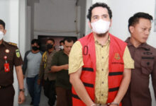 EHP, salah satu tersangka kasus suap BPN Lebak Rp15 Miliar. Foto: Penkum Kejati Banten