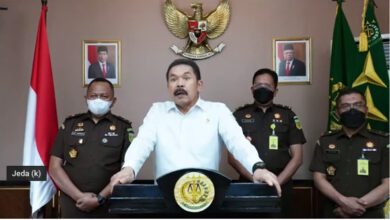 Kepala Kejagung, ST Burhanudin memberikan keterangan pers. Foto: Chanel Kejasaan di Youtube