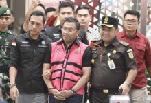 Kejagung menahan Sony Sonjaya, Wakil Ketua BGN sebagai tersangka. Foto Antara