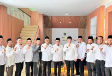Pengurus BW Kota Serang bersama jajaran Kemenag Kota Serang. Foto Humas BWI Kota Serang