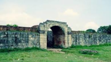 Keraton Surosowan dari depan. Foto Istimewa