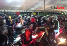 kehilangan istri di Pelabuhan Penyeberangan Merak.