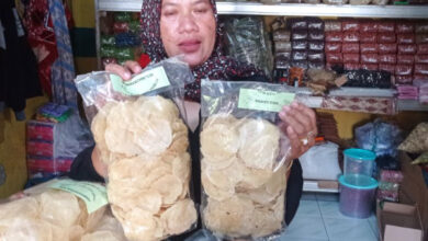 Kerupuk Emping Melinjo Lebak. Foto: LKBN Antara