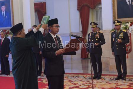 Sumpah jabatan Ketua KPK Sementara di Istana Negara. Foto: Setkab RI