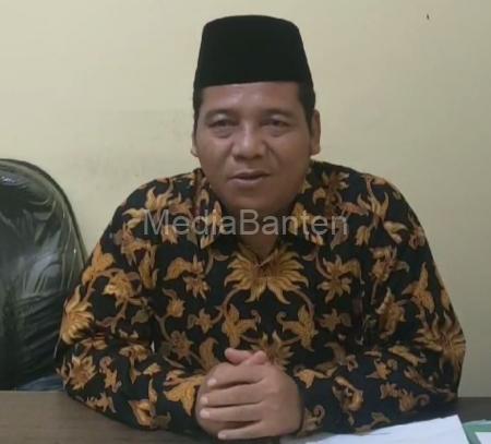 KH Ubaidillah, Pimpinan Ponpes Ashabul Maimanah. Foto: Yono