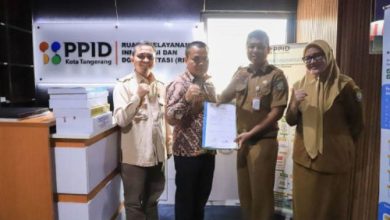 Tim Komisi Informasi Banten saat berkunjung ke PPID Kota Tangerang. foto Antara