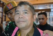 Kejari Kabupaten Tangerang tahan tersangka kasus korupsi dana BOP pendidikan kesetaraan. Foto Antara