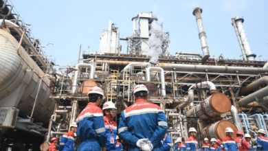Kilang Balongan di Indramayu, Jawa Barat. Foto Antara