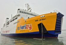 KMP Jatra I milik PT ASDP Indonesia Ferry. Foto Daeng Yusvin