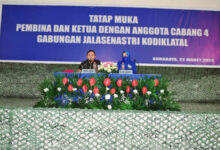 Dankodimkar, Brigjen TNI (Mar) Ili Dasili memberikan pesan ke prajurit.