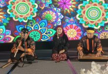 Seni kecapi suling dari Komara Paraguna. Foto Kusma