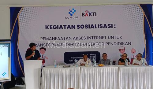 Sosialisasi pemanfaat internet untuk transformasi digital dari Komdigi di Kota Serang. Foto Ucu