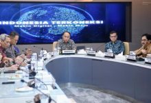 Menkominfo, Budi Arie Setiadi rapat soal judi online. Foto: Humas Kemenkominfo