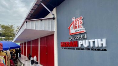 Geudng Kopdes Merah Putih di TasikmLaya. Foto Antara