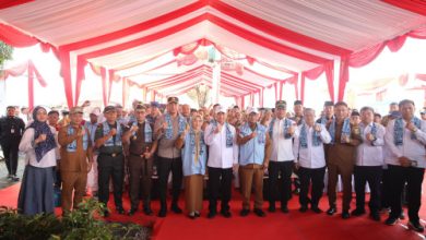 Kapolda Banten, Irjen Pol Suyudi Ario Seto di peluncuran koperasi merah putih di Ranjeng. Foto: Abdul Hadi