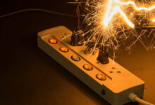 Sebuah ruko di Wanasalam terbakar, diduga akibat korsleting listri.