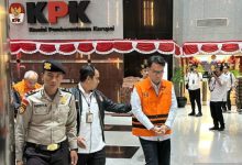 KPK tahan 4 dari 5 tersangka kasus korupsi iklan BJB. Foto Antara