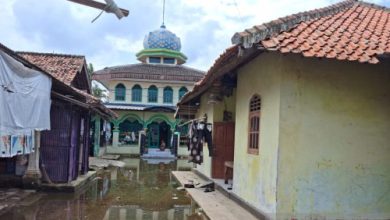 Kampung Kuranji, Kecamatan Binuang, Kabupaten Serang sudah 23 hari terendam banjir. Foto Antara