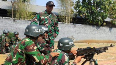 Latihan Menembak Siswa Diktukba LVI di Menkav 2 Mar. Foto: Ahmad Munawir - Menkav 2 Mar