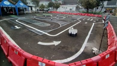 Lintasan huruf S bagi ujian praktik pemohon SIM di Banten. Foto: Yono