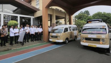 Pemkot Tangerang melunurkan rute baru Angkot Si Banteng. Foto: Antara