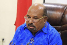 Lukas Enembe, Gubernur Papua. Foto: CNNIndonesia.com