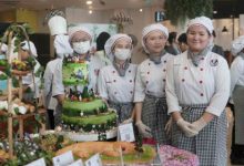 Para mahasiswi Fakultal Hospitality dan Pariwisata UPH. Foto: Humas UPH