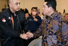 Ahmed Zaki Iskandar bersama Erick Thohir, Ketua Umum PSSI. Foto: Iqbal Kurnia