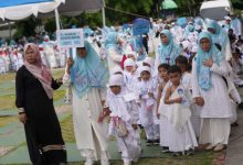 Kegiatan manasik haji untuk murid TK se-Kota Cilegon. Foto Daeng Yusvin