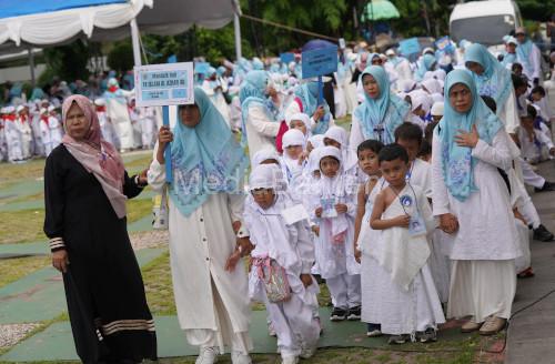 Kegiatan manasik haji untuk murid TK se-Kota Cilegon. Foto Daeng Yusvin