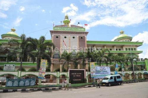 Masjid Agung Al Ittihad Kota Tangerang. Foto: Antara