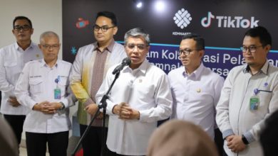 Menkaer, Yassierli usai pendatangan PKB dengan Tiktok Indonesia. Biro Humas Kemnaker