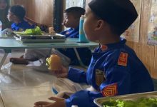 Menu spesial dari SPPG Polres Serang. foto Yonno