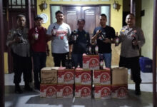 Minuman keras yang disita dari toko kelontongan di Ciruas. Foto: Yono