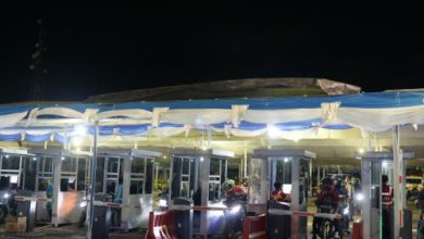 Pemudik sepeda motor mulai padati Pelabuhan Ciwandan pada H-7. foto: Antara