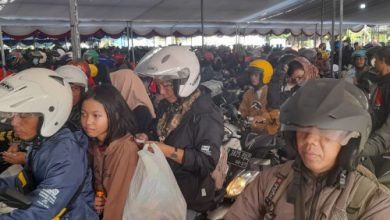 Pelabuhahan Ciwandan masih dipadati pemudik motor yang akan menyeberang ke Sumatera. Foto: LKBN Antara